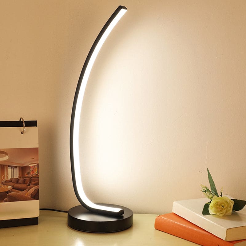 Fleksibel Bordlampe med Moderne Design og Justerbar Lystyring
