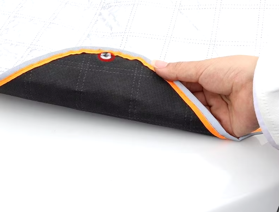 FrostStopper Premium - Magnetiskt Skydd för Bilrutor