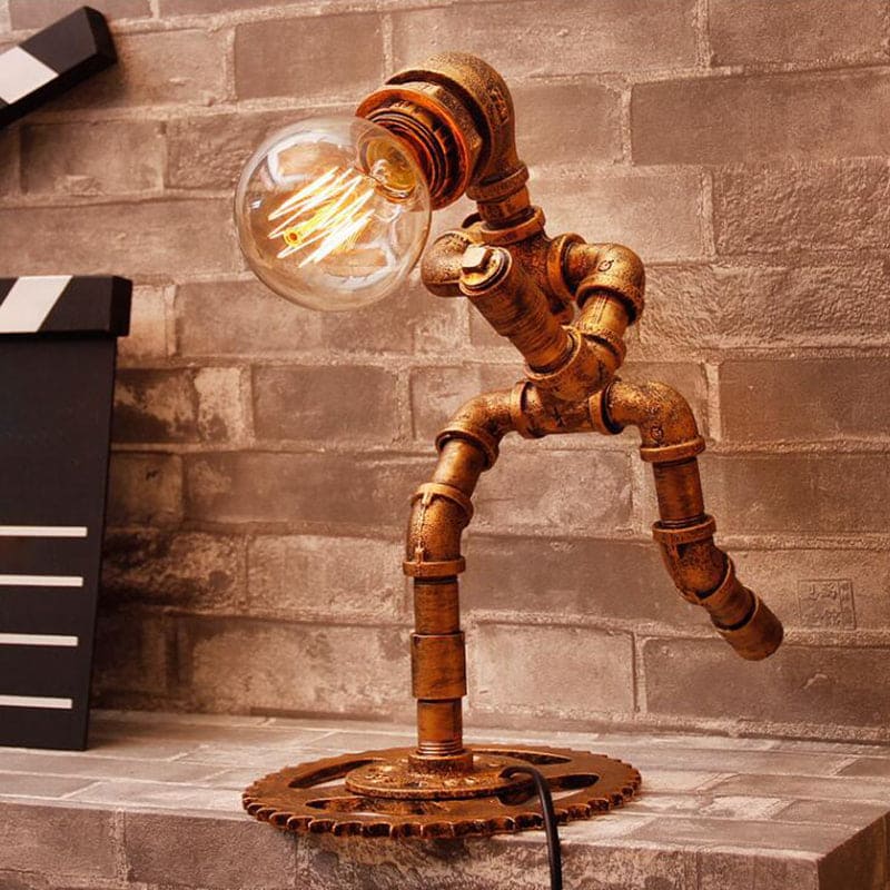 Vintage bordslampa i metall - Unik design och mysig belysning