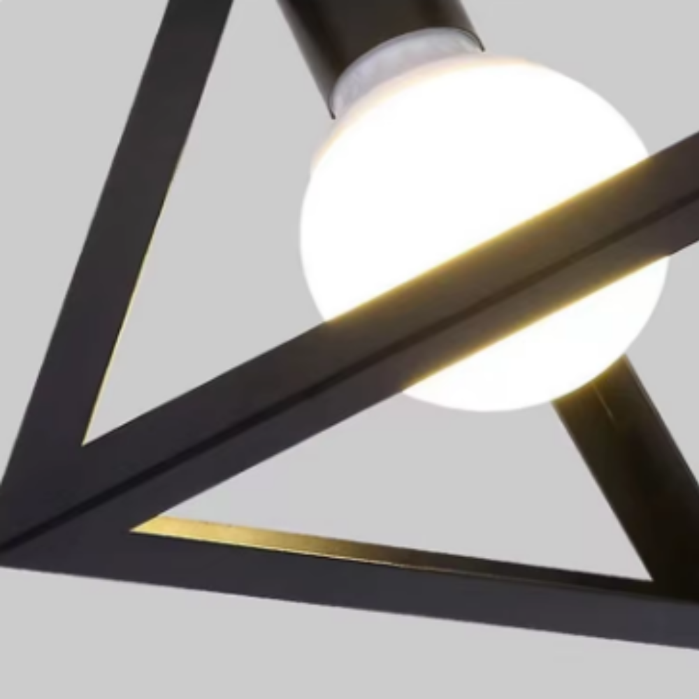 Triangulo Lampa - Geometrisk Design med Varmt Ljus