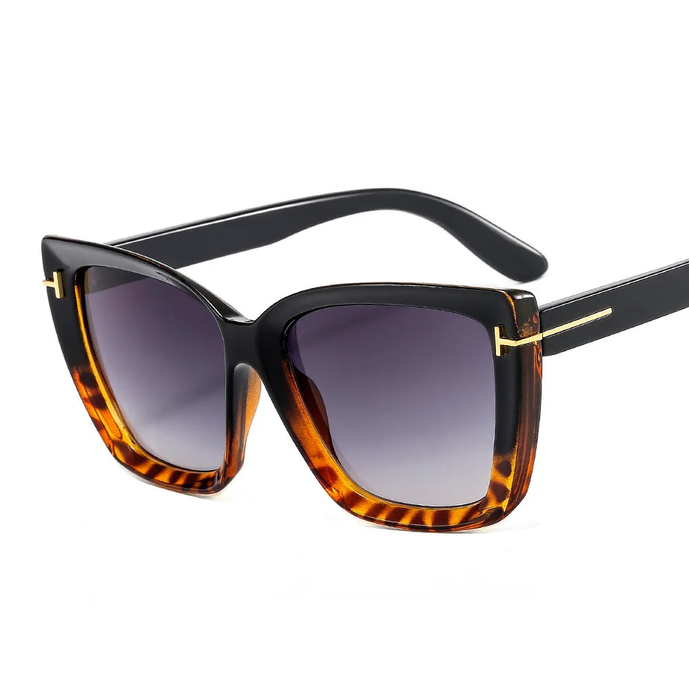Moderna cat-eye solglasögon med UV-skydd och gradient