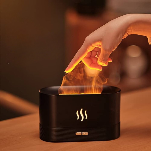 Aroma Diffuser med LED Flammeeffekt og Ultralydsteknologi