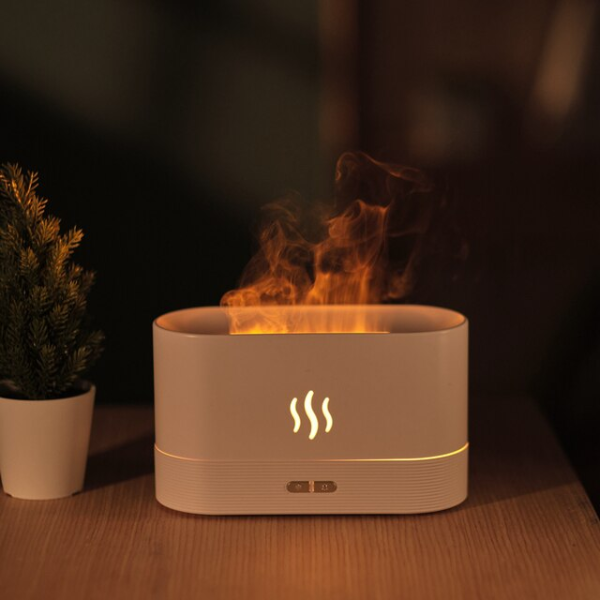 Aroma Diffuser med LED Flammeeffekt og Ultralydsteknologi