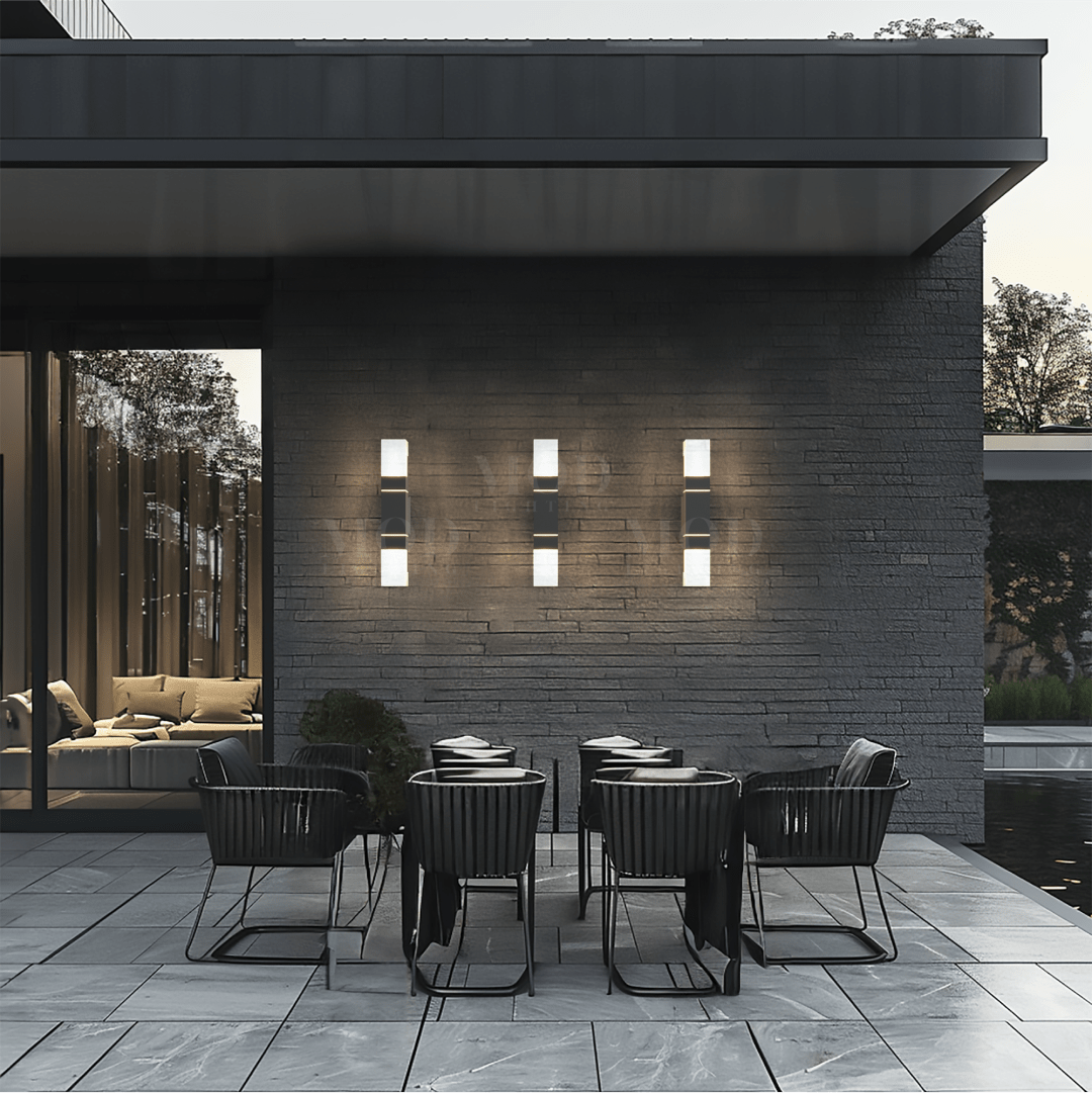 Udendørs Væglampe i Sort Aluminium med Moderne Design