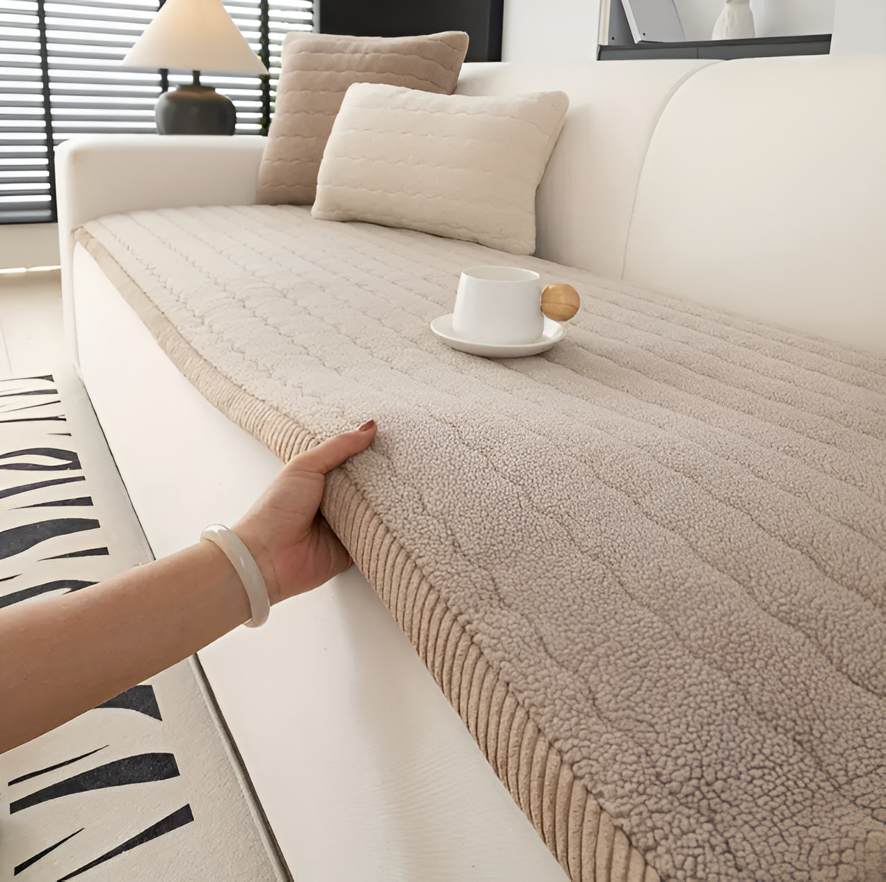Rutsjesikker Sofabetræk til Kæledyr – Stil & Beskyttelse