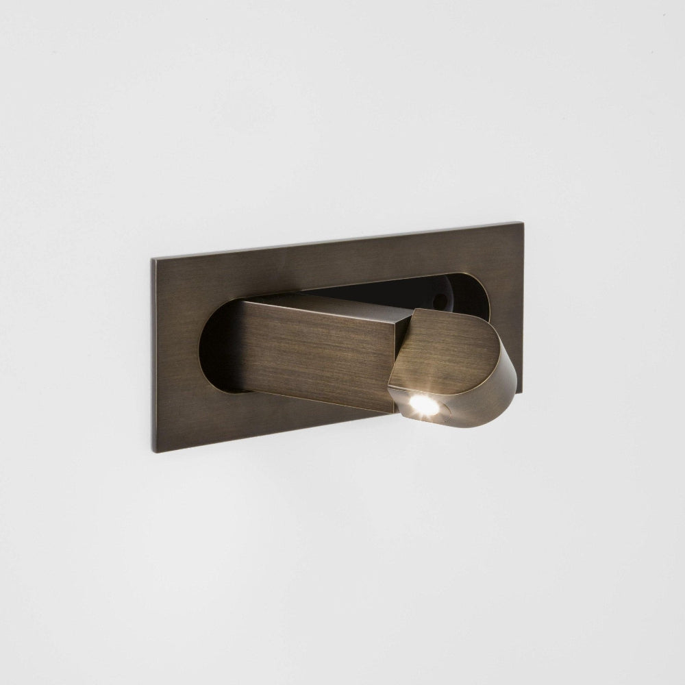 Justerbar LED Sengelampe med Pladsbesparende Design
