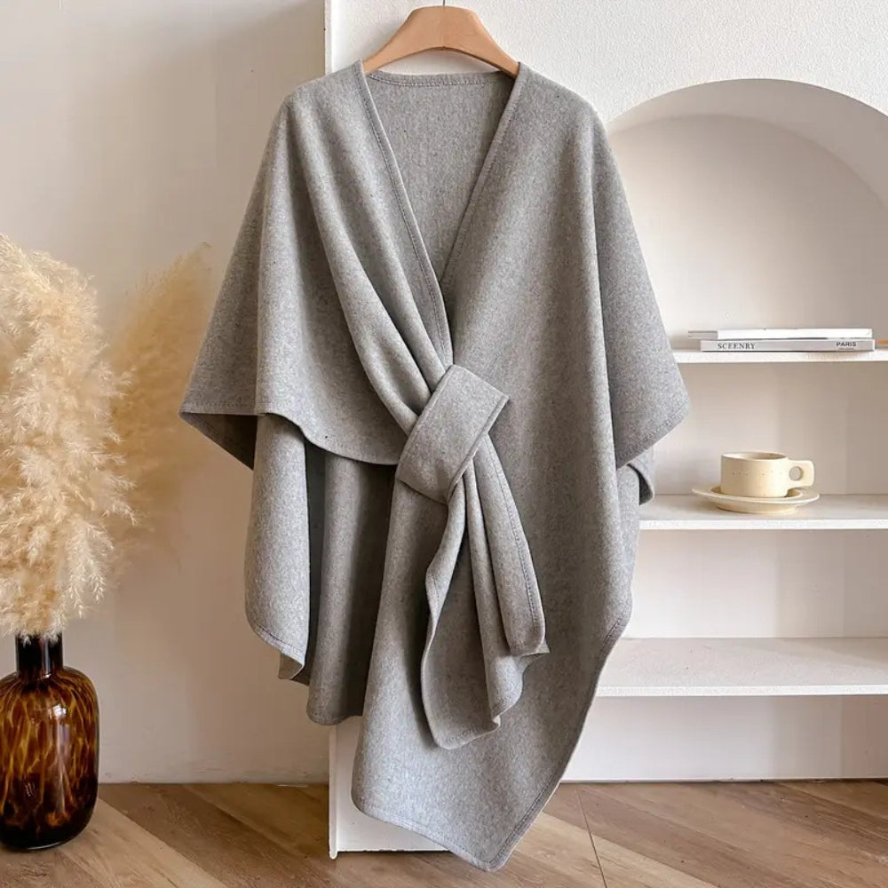 Elegant Poncho til Kvinder - Varm og Vindafvisende