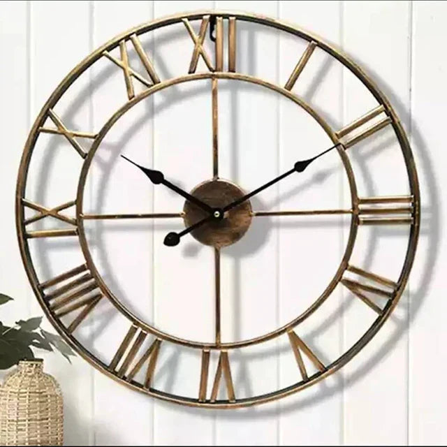Stort Modernt Väggur i Metall - Svart Design, Tidlös Elegans
