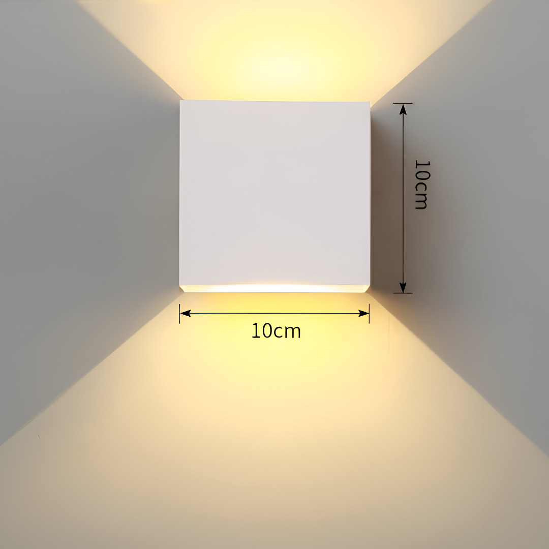 Elegant LED-vägglampa med skandinavisk design och energieffektivitet
