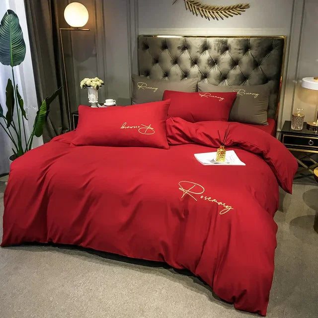 Elegant luksus sengetøj med broderet design