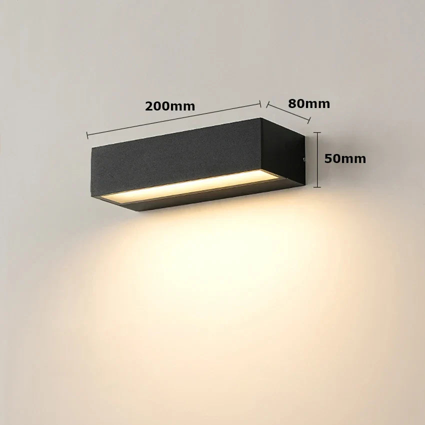 Udendørs LED Væglampe IP65 - Moderne Design & Varm Belysning