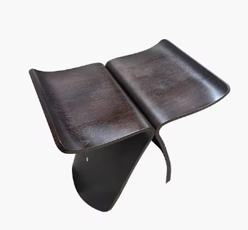Elegant Træbænk i Massivt Træ – Minimalistisk & Holdbar