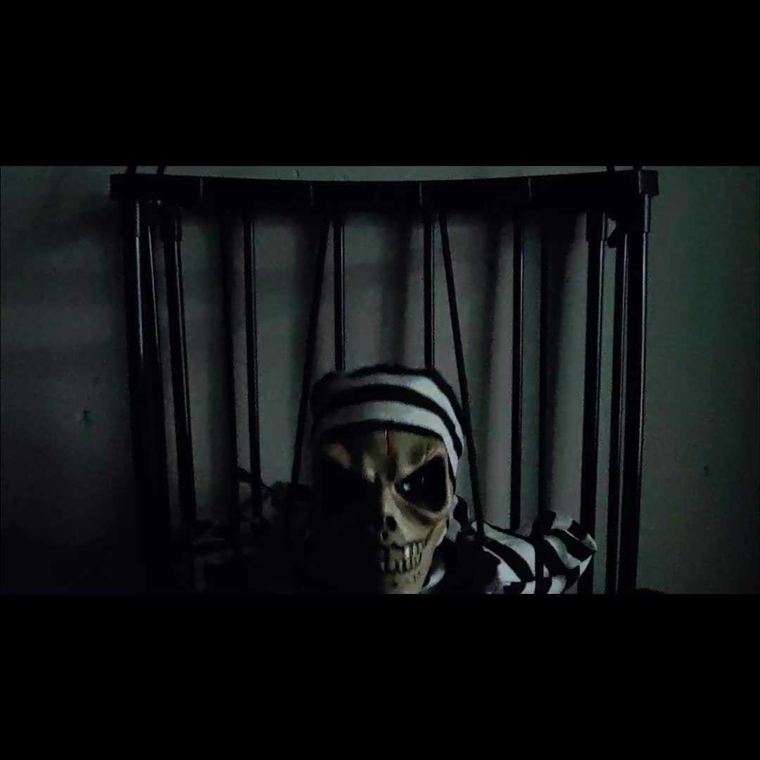 Animérende Skeletdeko med Sensor til Gyselig Halloween