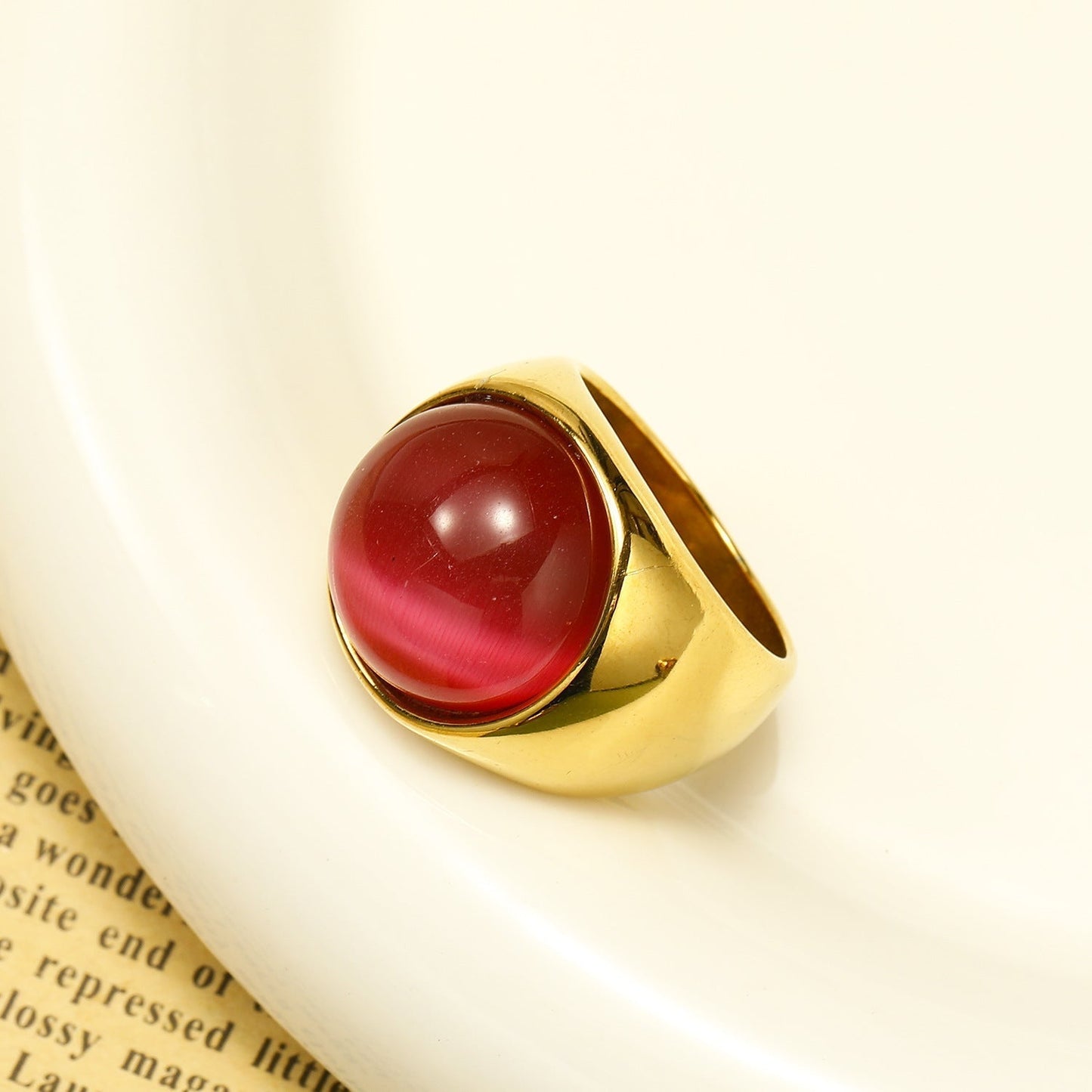 Storslået Katteøje Ring – Celestia