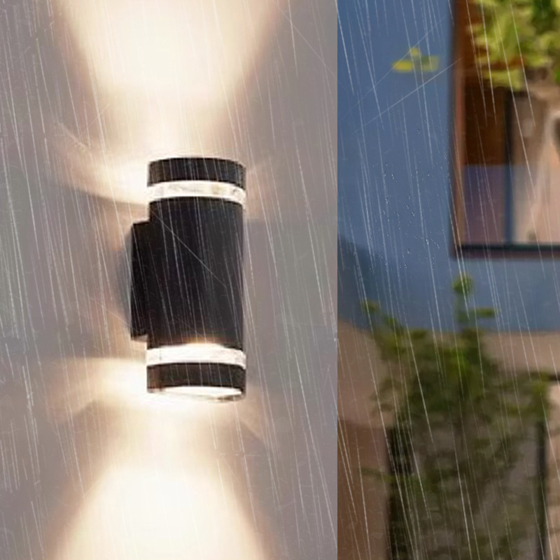 Solcelle Udendørs Væglampe - Energibesparende og Stilren