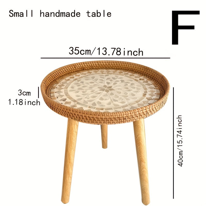 Elegant skandinaviskt sidobord i rotting - Nia
