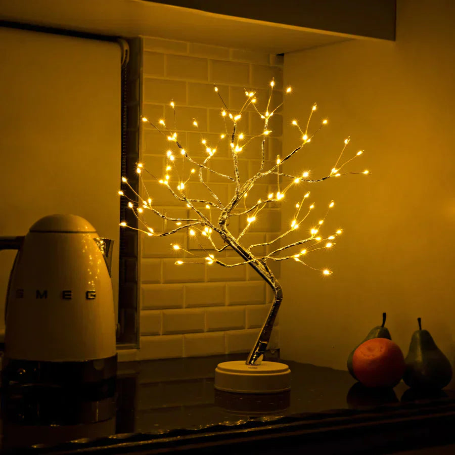 Dekorativ LED-trädlampa med justerbara grenar - Skapa lugn