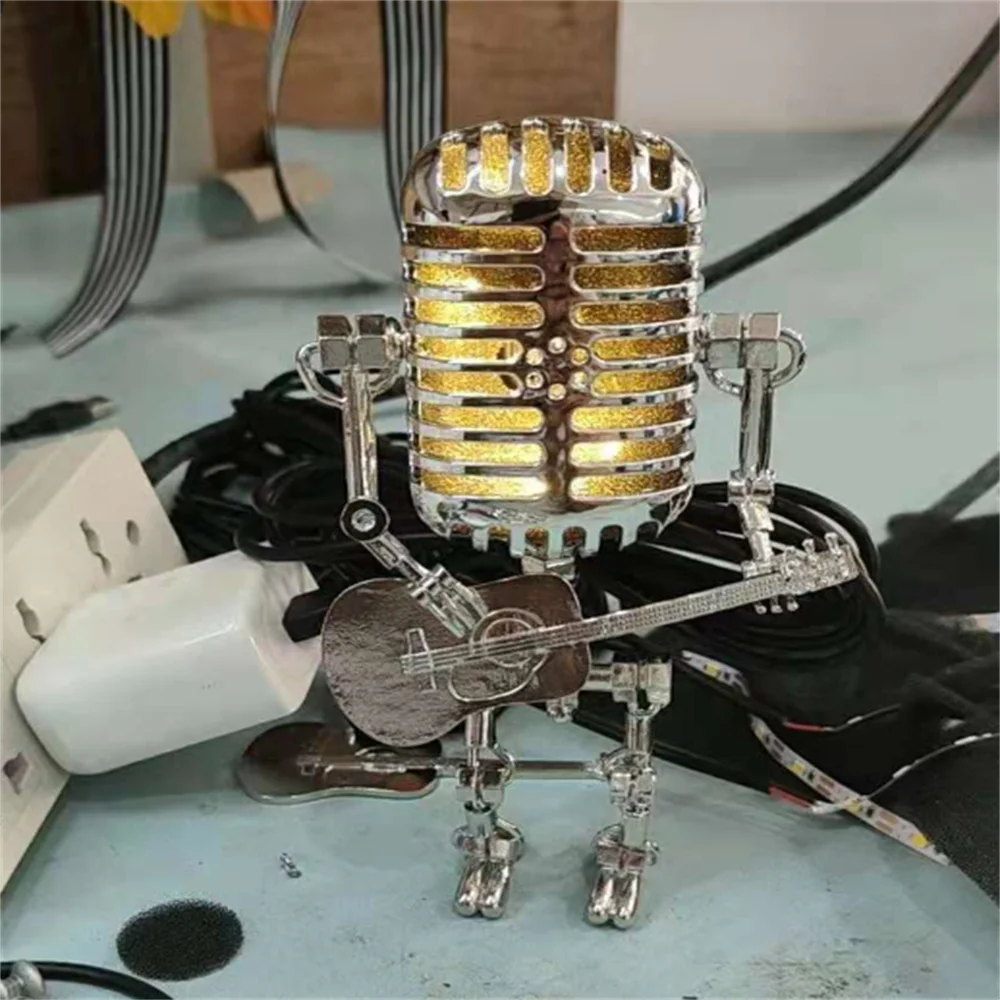 Unik Robotlampe med Justerbart Lys og Guitar Design