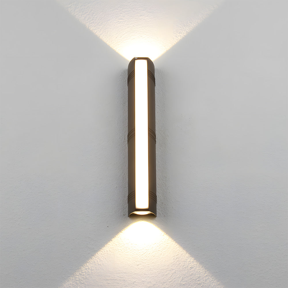 Vandtæt LED Udendørslampe med Moderne Design