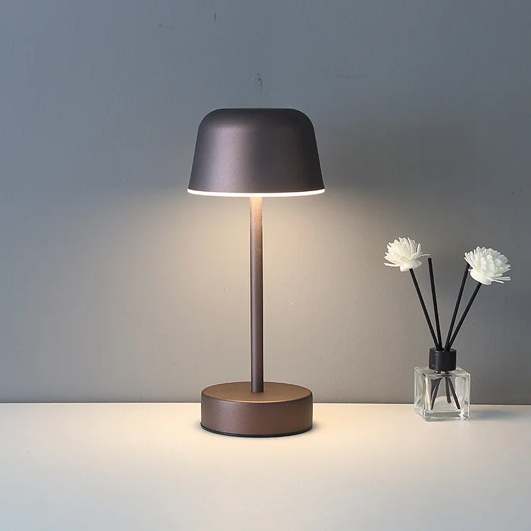 Stilren LED-bordslampa med Justerbar Ljusstyrka & Trådlös Bekvämlighet