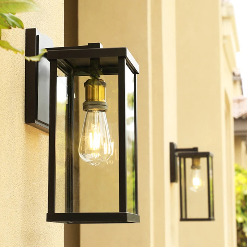 Elegant utomhusvägglampa i aluminium för varje trädgård