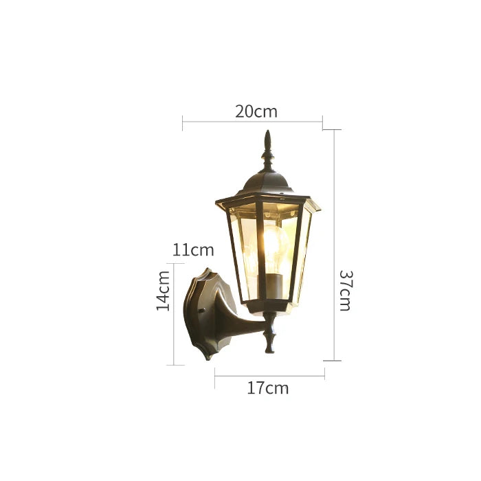 Elegant utomhusvägglampa i aluminium för varje trädgård