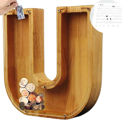 Personlig træ opsparingsboks med A-Z bogstavdesign