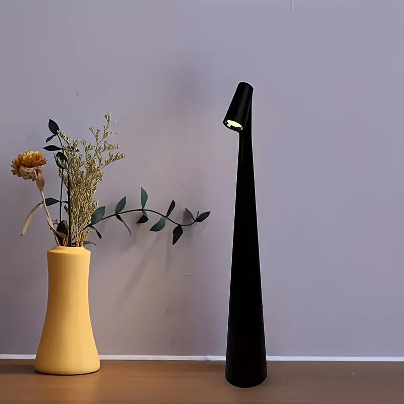 Trådløs LED Bordlampe med Berøringskontrol og Justerbar Lysstyrke