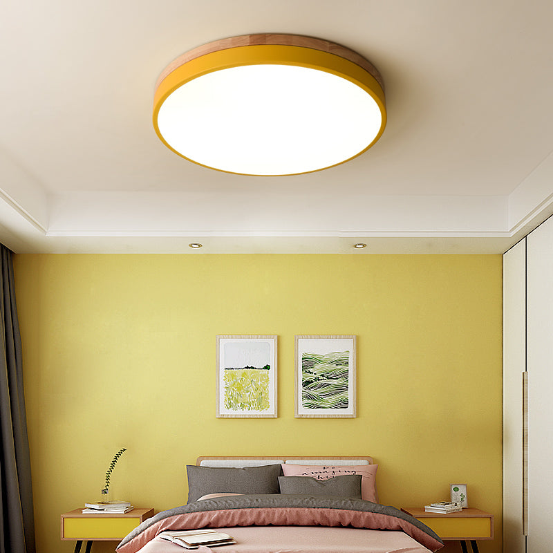 Moderne LED Loftslampe i Træ med Energibesparende Design