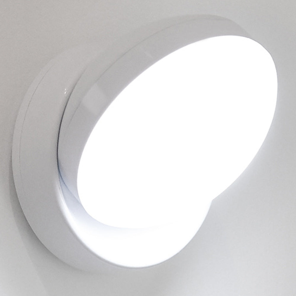 Energisnål LED-vägglampa med rörelsesensor