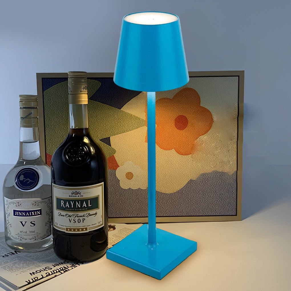 Bordlampe med Touch-Betjening – Elegant og Genopladelig LED