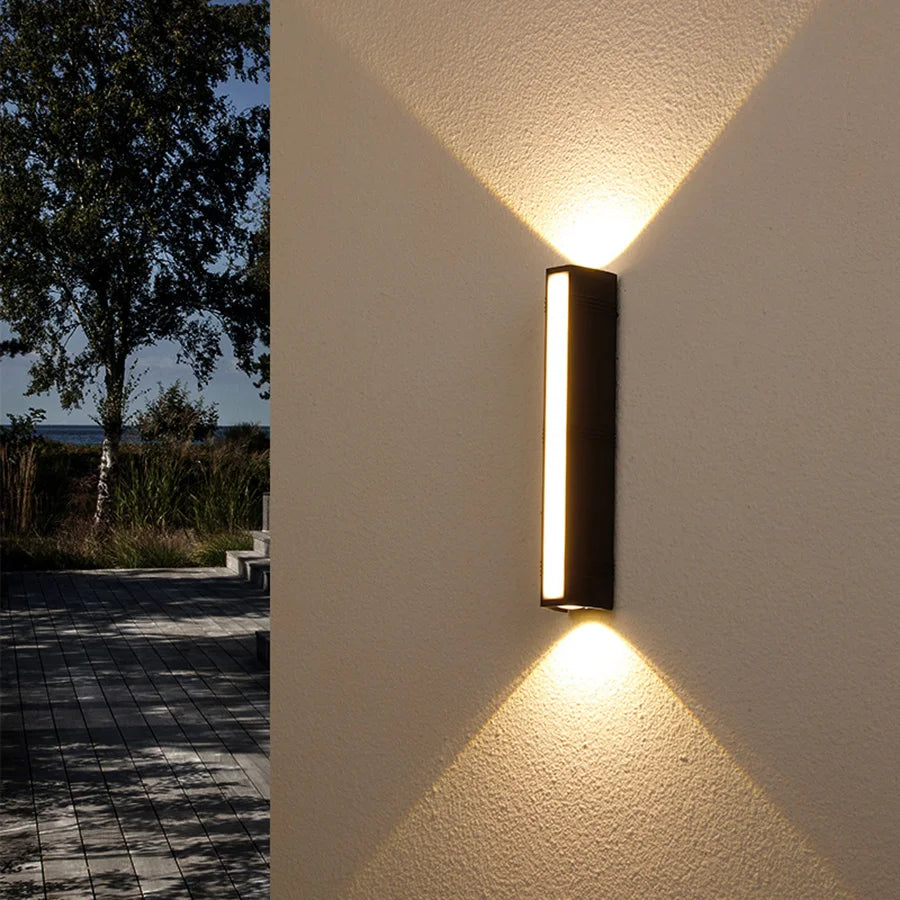 Elegant LED-vägglampa för Utomhusbruk