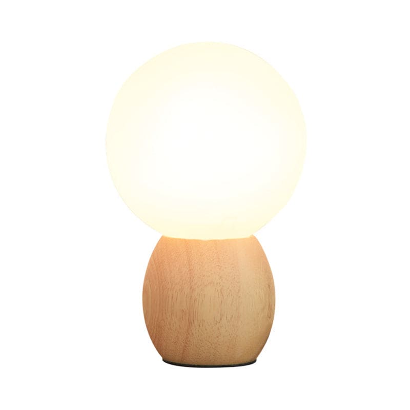 Moderne Natlampe med Træbase – Skab Hygge og Stil i Hjemmet