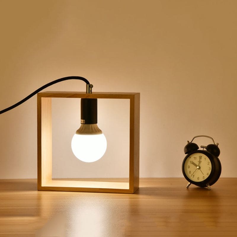 Stilfuld Trælampe til Dit Hjem