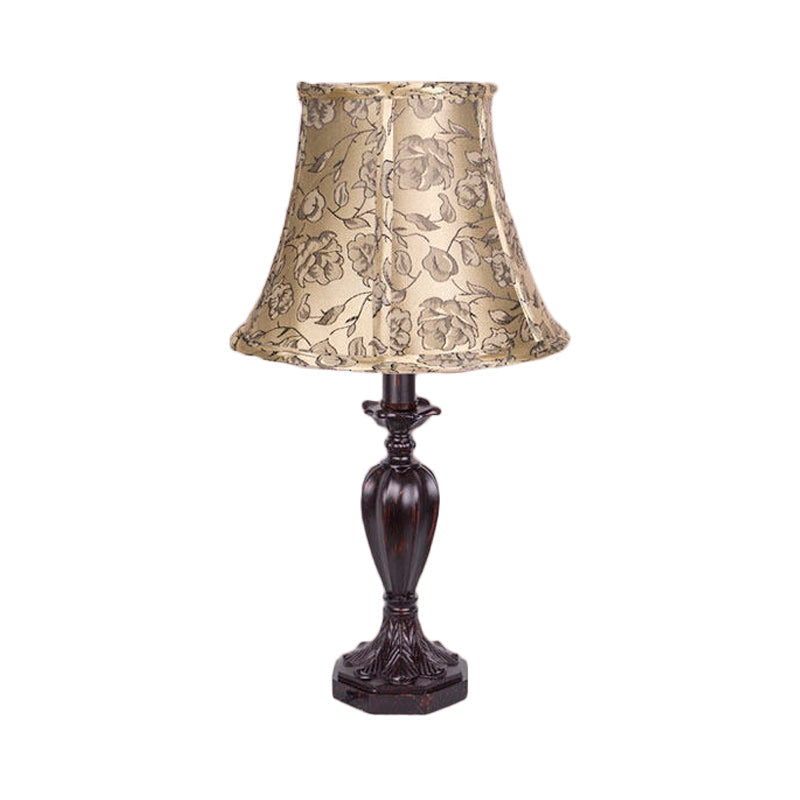 Elegant Natlampe med Moderne Resinkuppel – Skab Hygge
