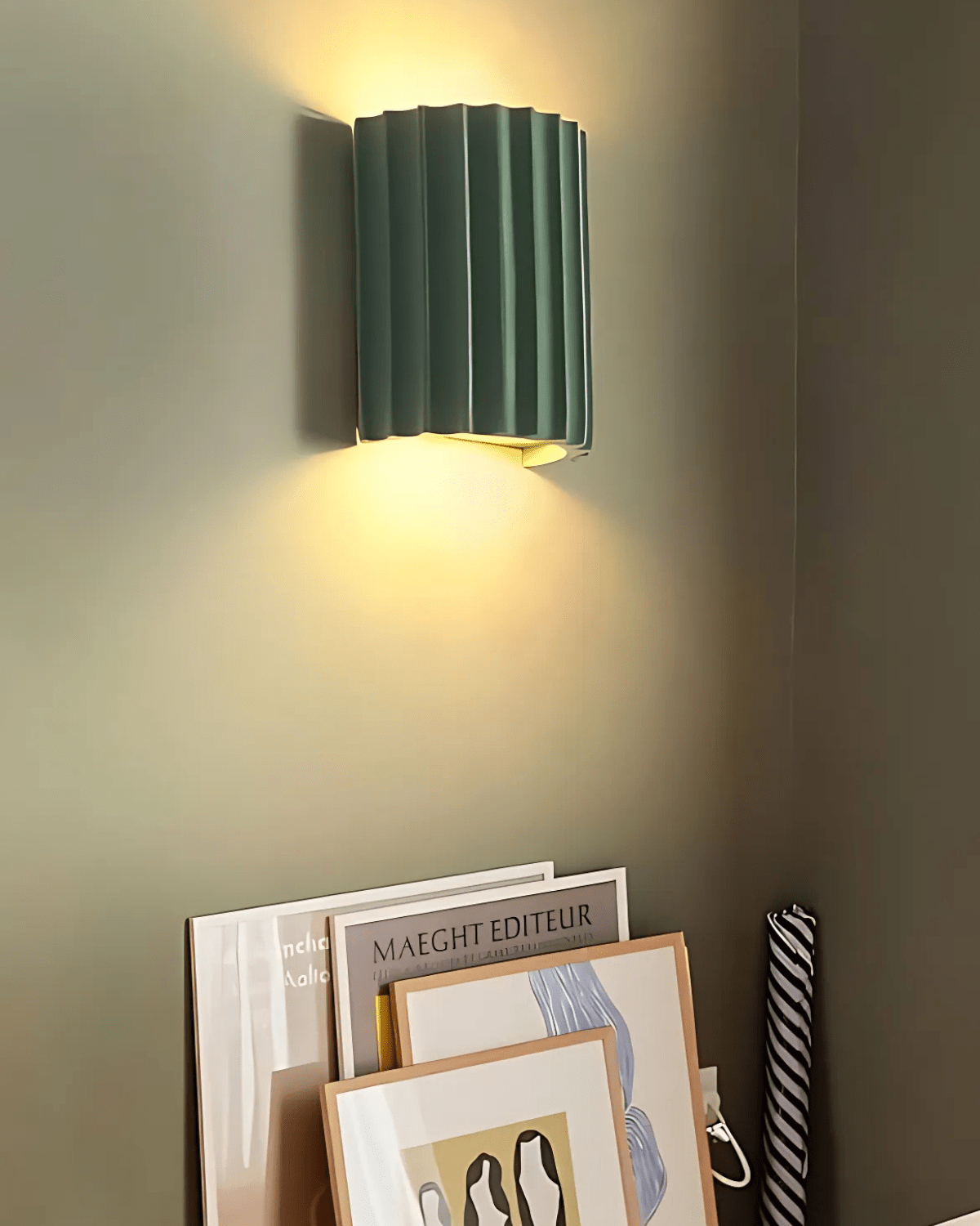 Væglampe med Justerbar LED: Stilren og Energibesparende