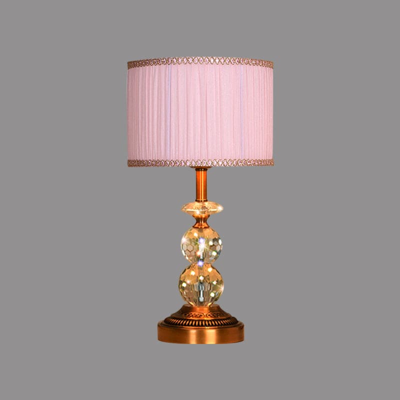 Elegant Bordlampe i Krystal med Moderne Kegleform