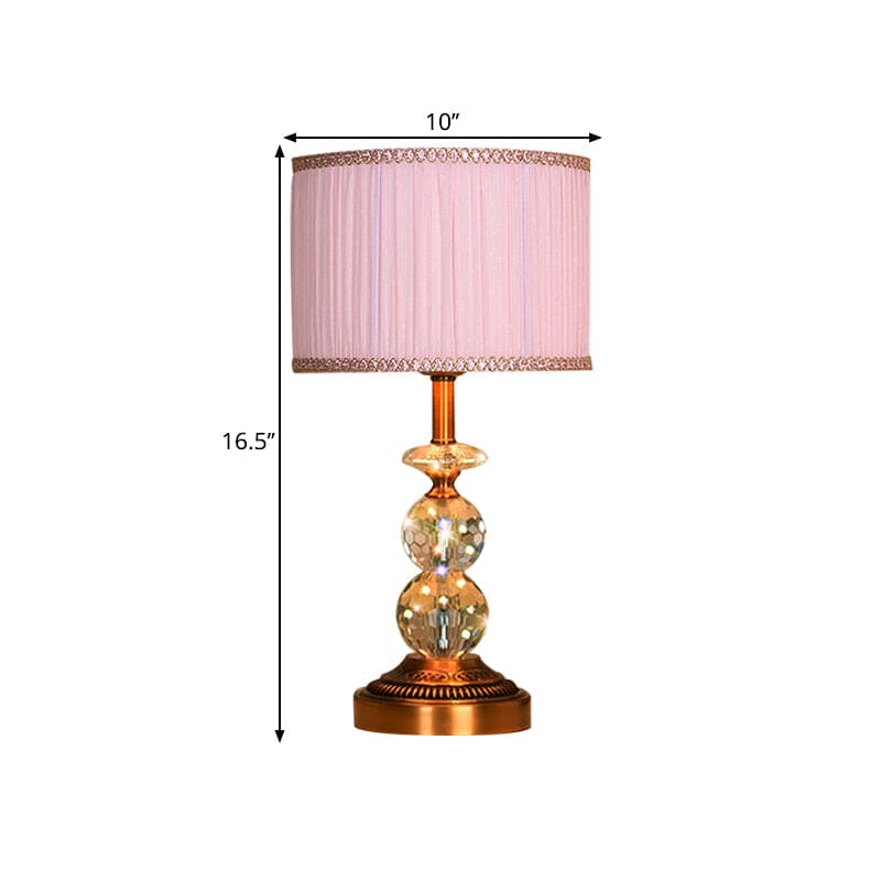 Elegant Bordlampe i Krystal med Moderne Kegleform