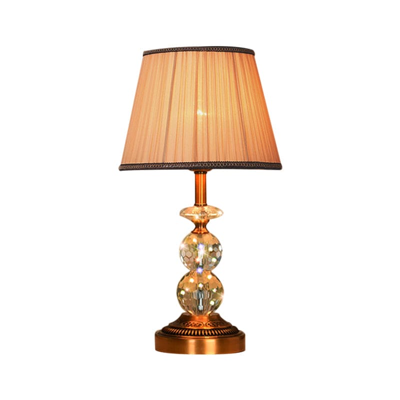 Elegant Bordlampe i Krystal med Moderne Kegleform