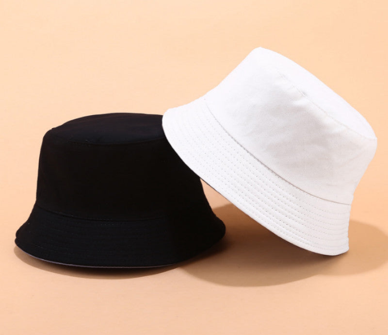 Stilfuld Reversibel Sommerhat – Dobbelt Design til Enhver Anledning
