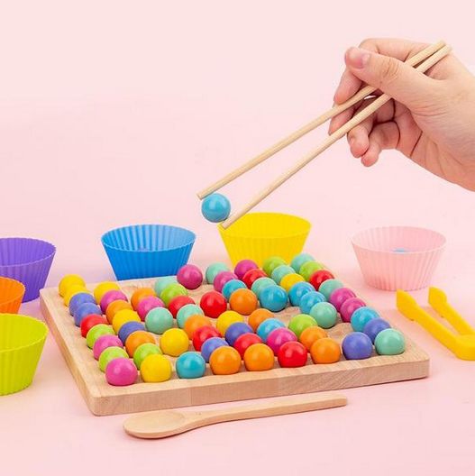 Montessori Logiskt Spel med Pärlor – Främjar Färgteori och Tankeförmåga