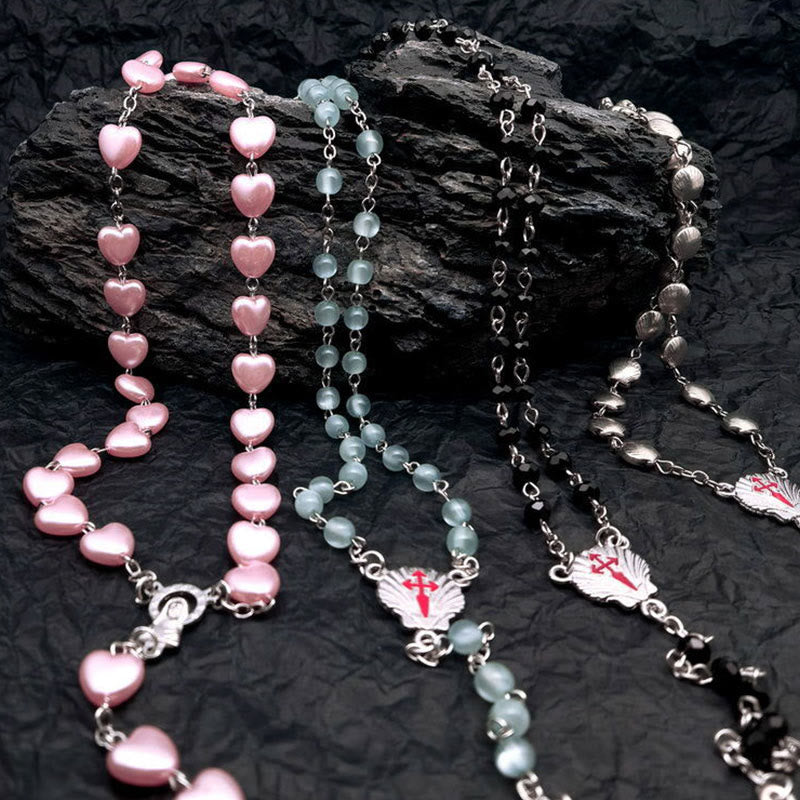 Hjärtformat Halsband med Kattöga Sten – Eleganta Smycken