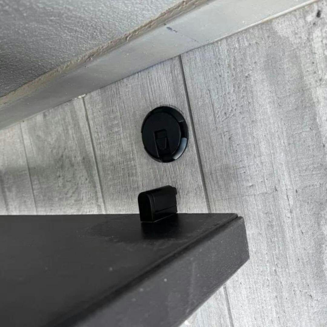 Magnetiskt dörrstopp utan borr - HoldMate
