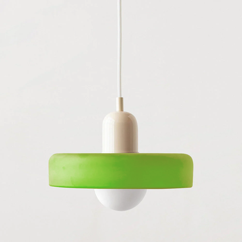 Pendellampa i färgat glas från Bauhaus