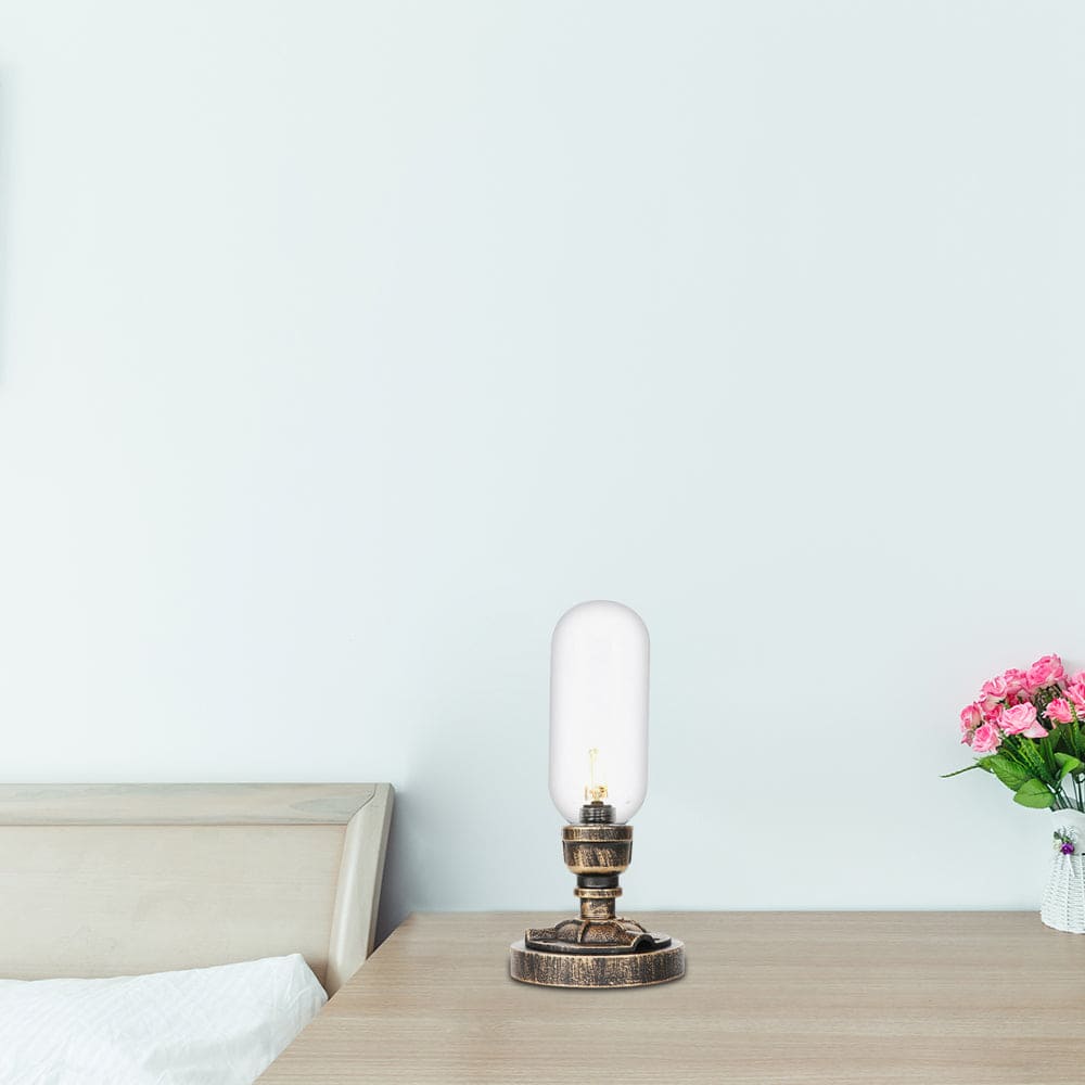 Moderne Industriel Bordlampe med Holdbart Metalrørdesign