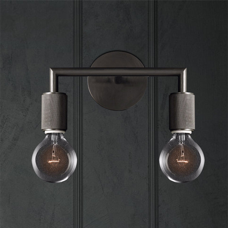 Elegant Væglampe i Messing med Dobbelt Lyskilde Design
