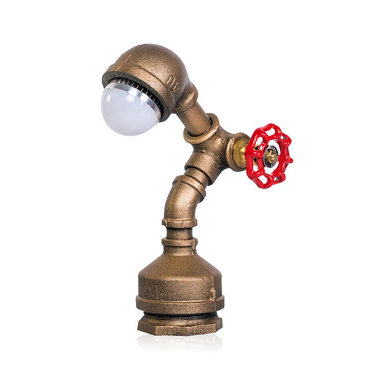 Steampunklampa i läcker läderlook – Unik design & hållbarhet