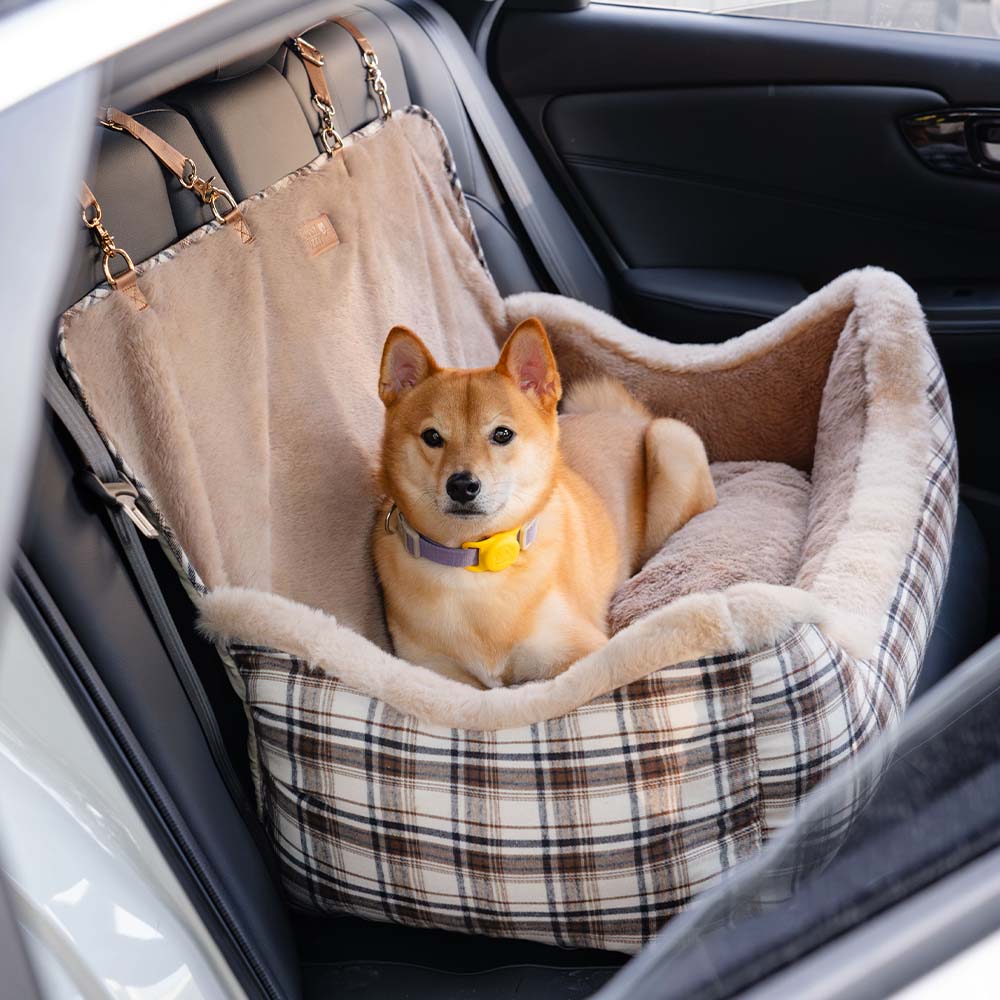 Säker och Bekväm Bilbarnstol för Djur – PetGuard TravelNest