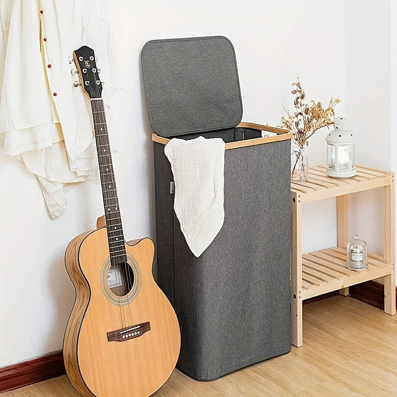 Rymlig tvättkorg 110L med lock och vattenavvisande design