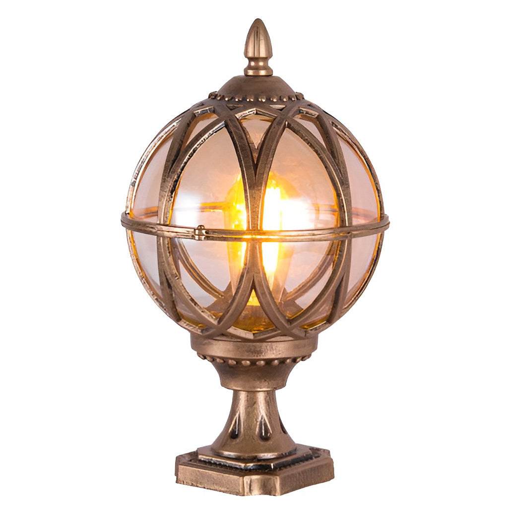 Elegant utomhusvägglampa med trafiksäker glasdesign